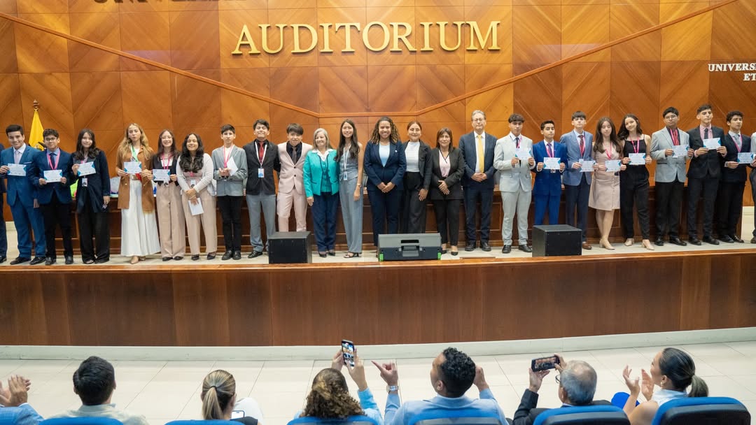 Clausura MUNJUD